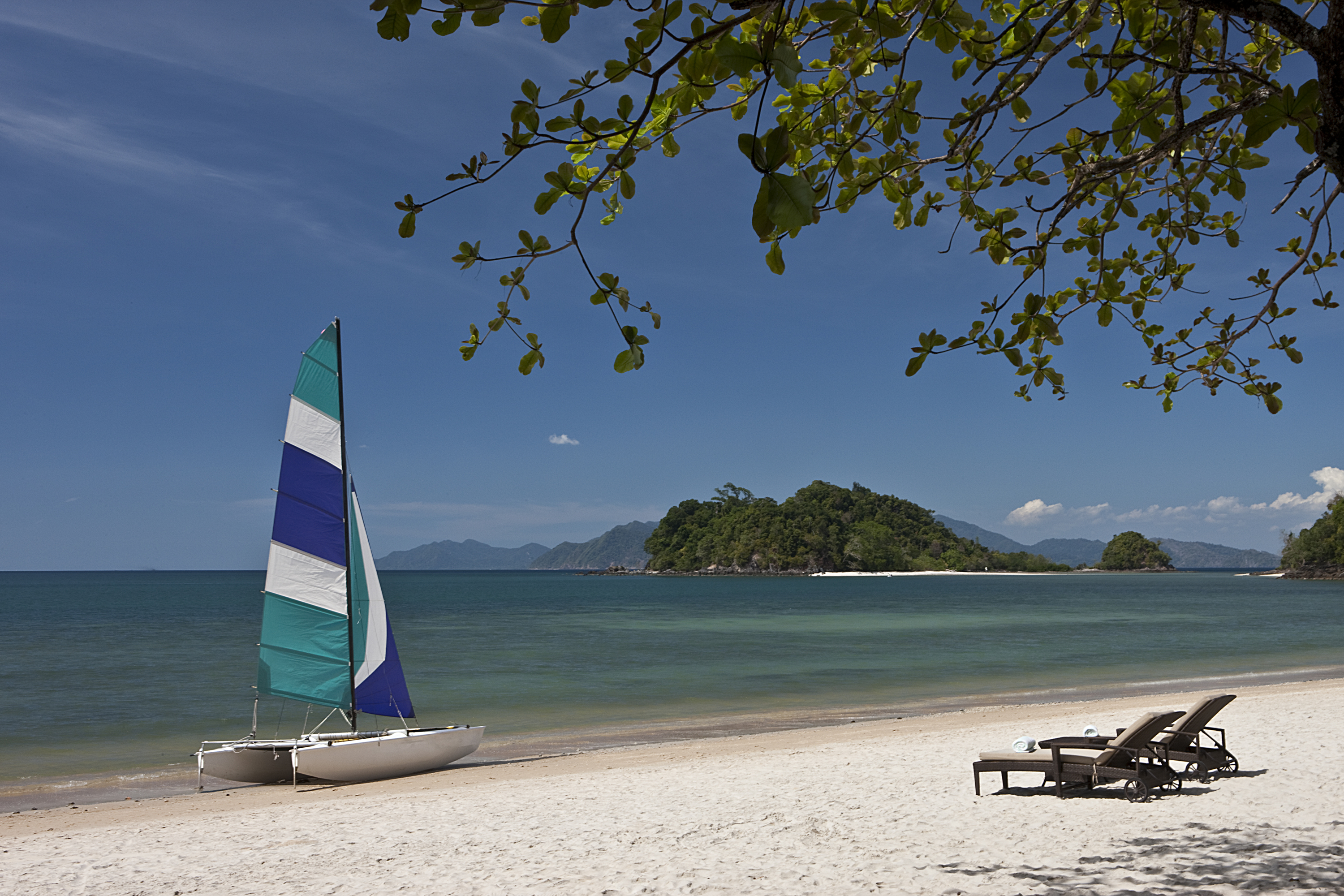 Малайзия пляжный отдых. Лангкави Малайзия. Andaman Langkawi. Andaman Langkawi Beach. Лангкави Малайзия пляжи.